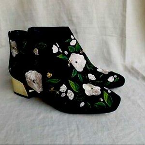 Karl Lagerfeld boots